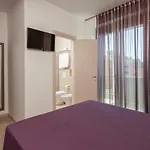 Hotell Gioia 3*