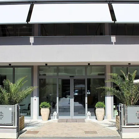 Hotell Gioia 3*